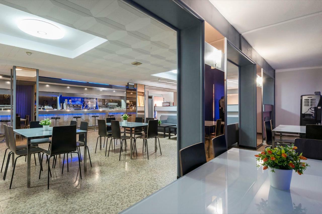 Hotel Mar I Sol Калея Екстериор снимка
